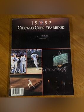 1992 Chicago Cubs Yearbook - Black Cover